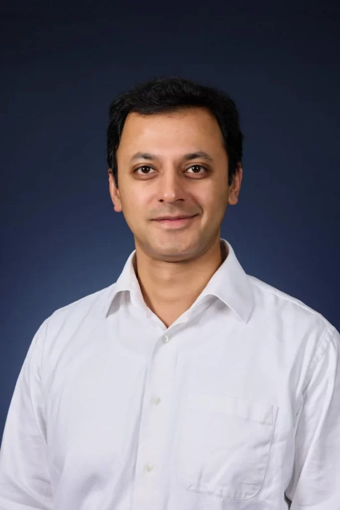 Portrait of Dr. Raj, dentist at My Dentist Drouin